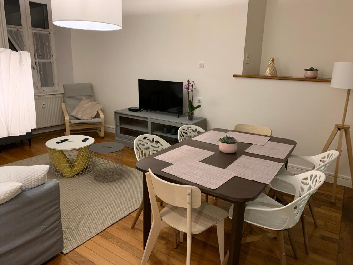 Grand Appartement Tout Confort En Plein Coeur D'Arbois Buitenkant foto
